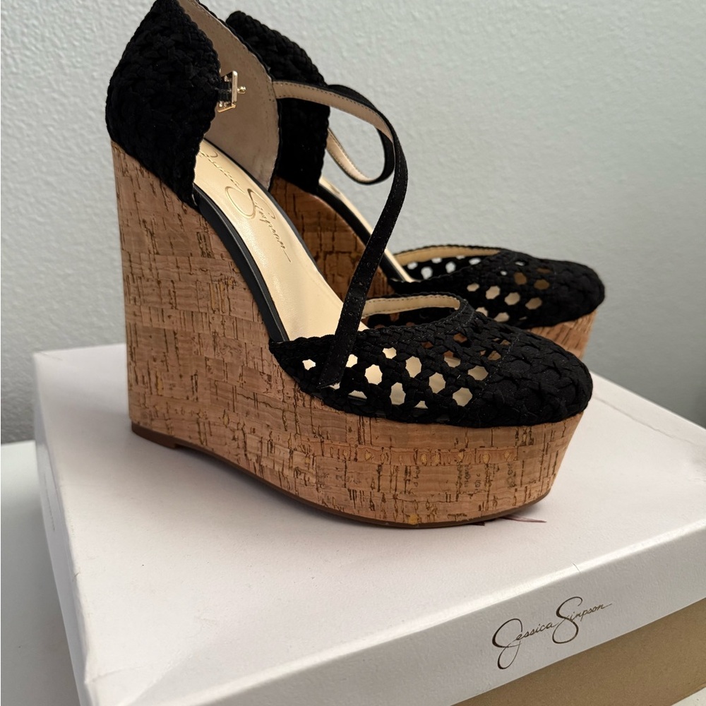 Jessica Simpson Black and Tan Wedge Heels